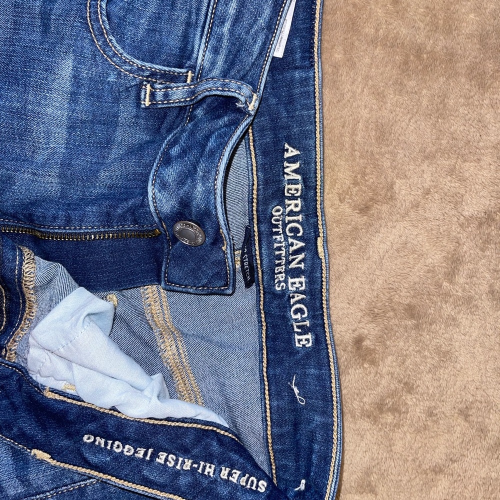 American Eagle Super High-Rise Jeggings